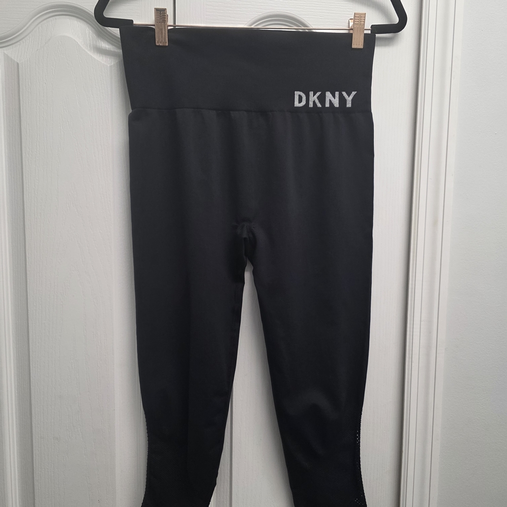 DKNY Leggings in Classic Black